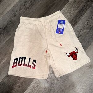Bulls Cream Men's Shorts